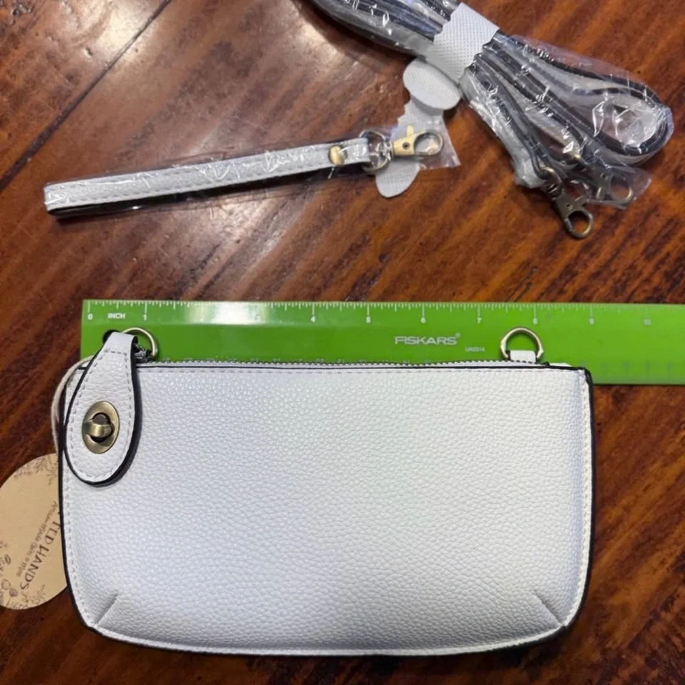 Joy Susan LUX White Leather Cross Body Wristlet Clutch NWT - Picture 3 of 7